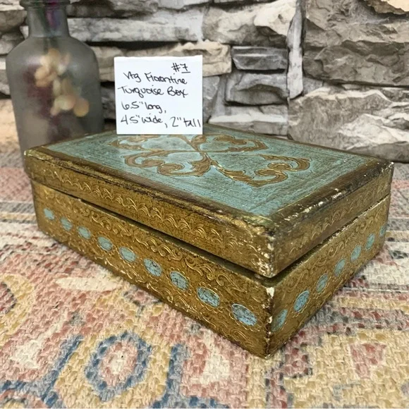 #07 Vintage Italian Florentine Turquoise Florentia Gilt Wood Trinket Jewelry Box - Picture 2 of 5